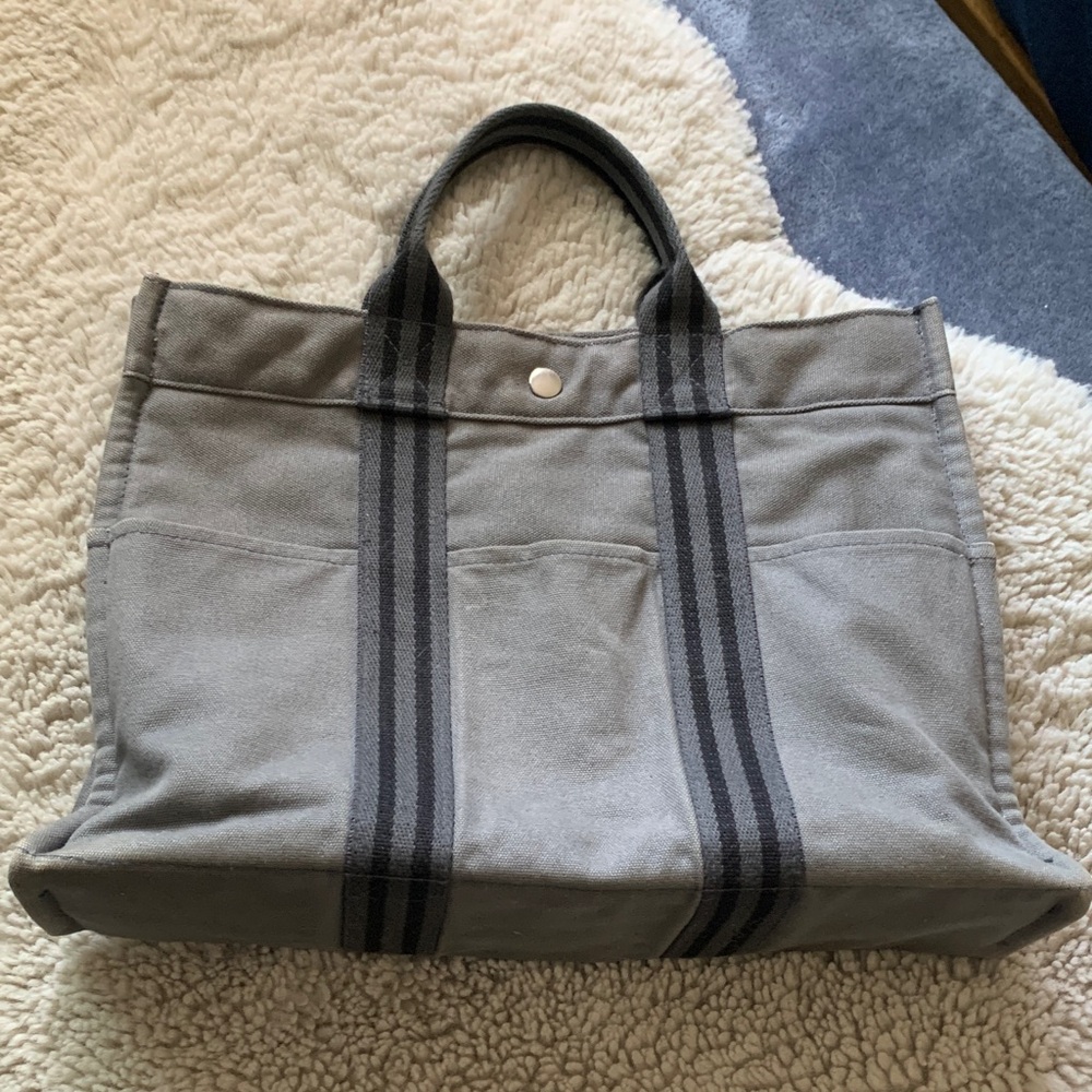 Sophisticated Gray Canvas Tote